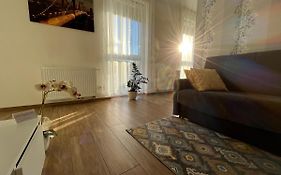 Apartamenty Kielce-Apartament Przy Lesie, Parking, F Vat